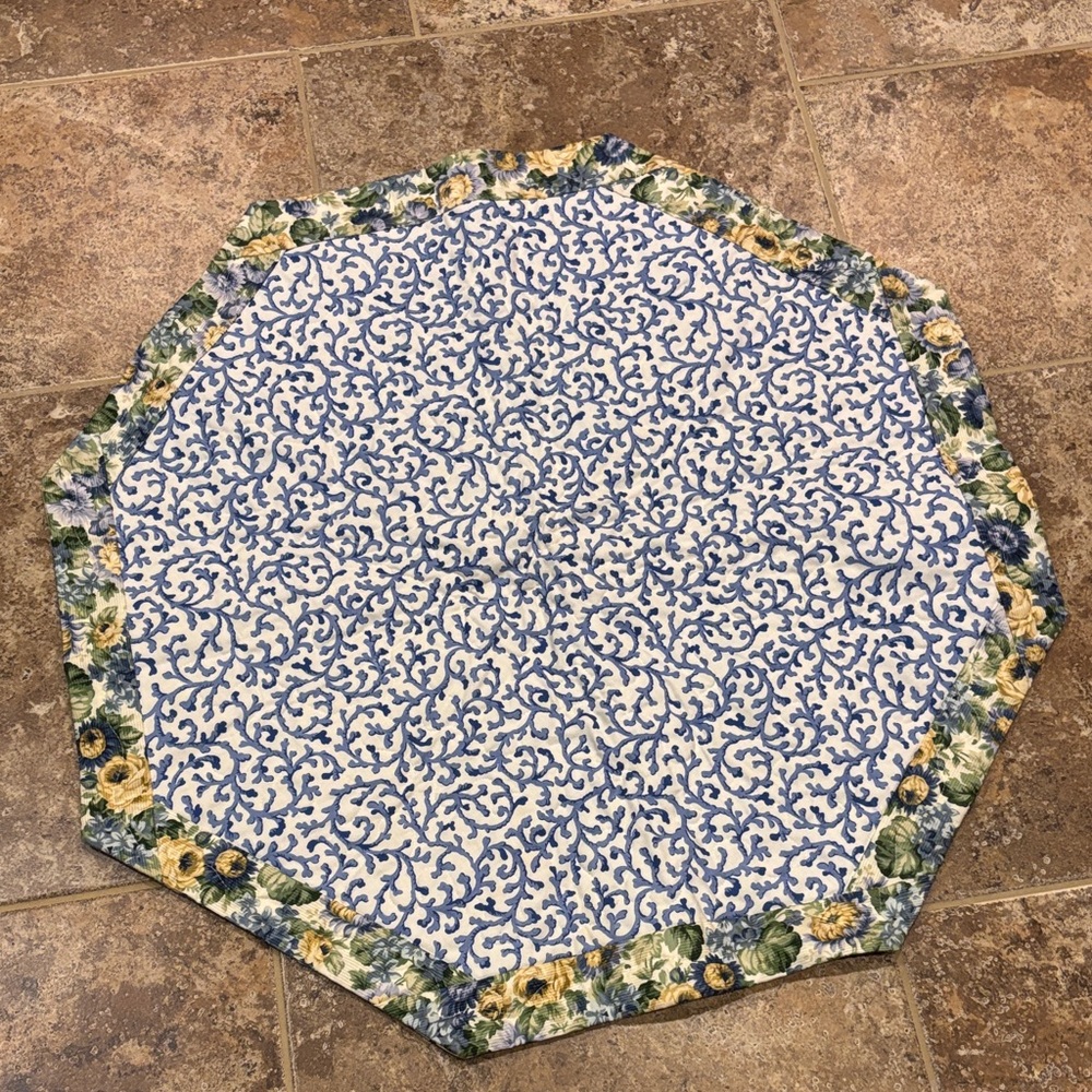 Large Octagonal Table Runner Mat -  reversible